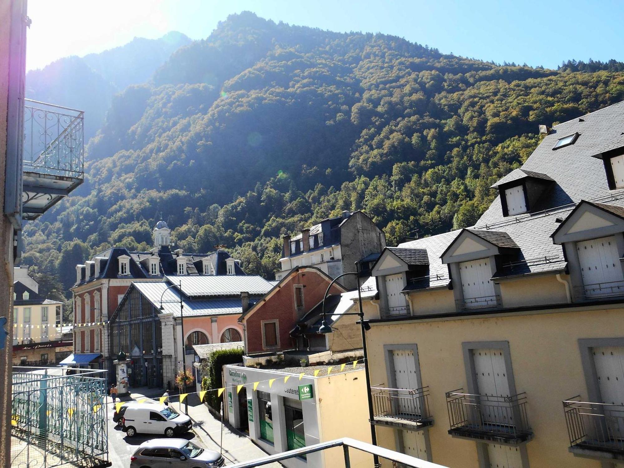 Appartement Wifi Monne Centre Cauterets Bagian luar foto